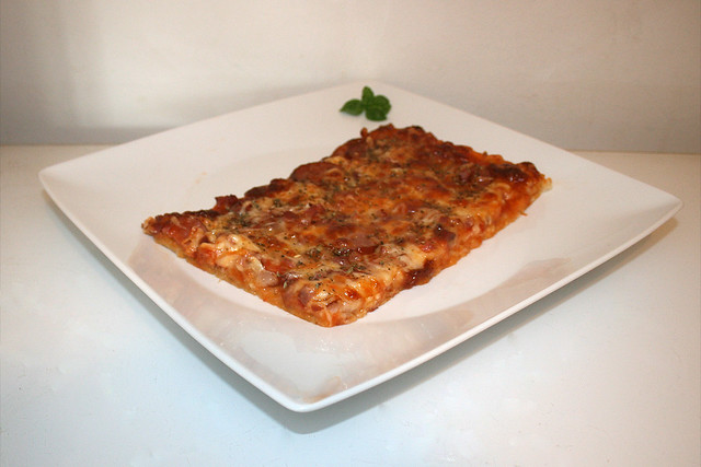 Pizza Cabanossi & Bacon